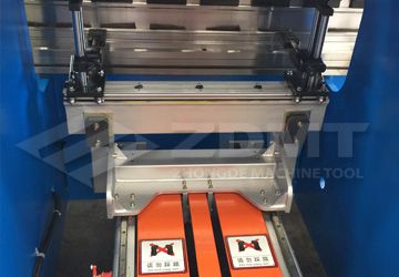 后挡料.jpg 后挡料.jpg